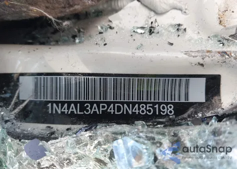 2013 Nissan Altima 2.5 S z USA, uszkodzony, nr VIN 1N4AL3AP4DN485198